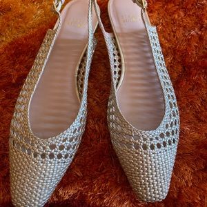 Stuart Weitzman - Wicket Woven Slingback Flat in Ale